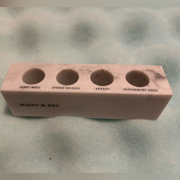 Saje night and day bar - Picture 1 of 1